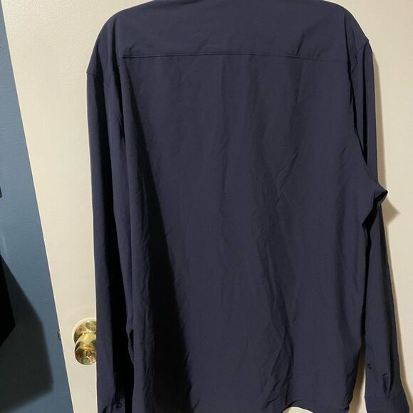 Solid Button-Up Shirt - Picture 5 of 6